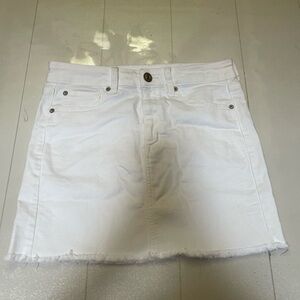 American Eagle Outfitters White Super Stretch Denim